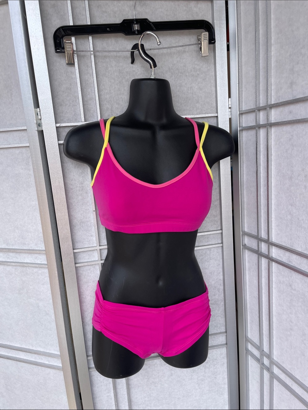 Women's Pink Sports Bra with Yellow Straps Set - Elisabetta Rogiani